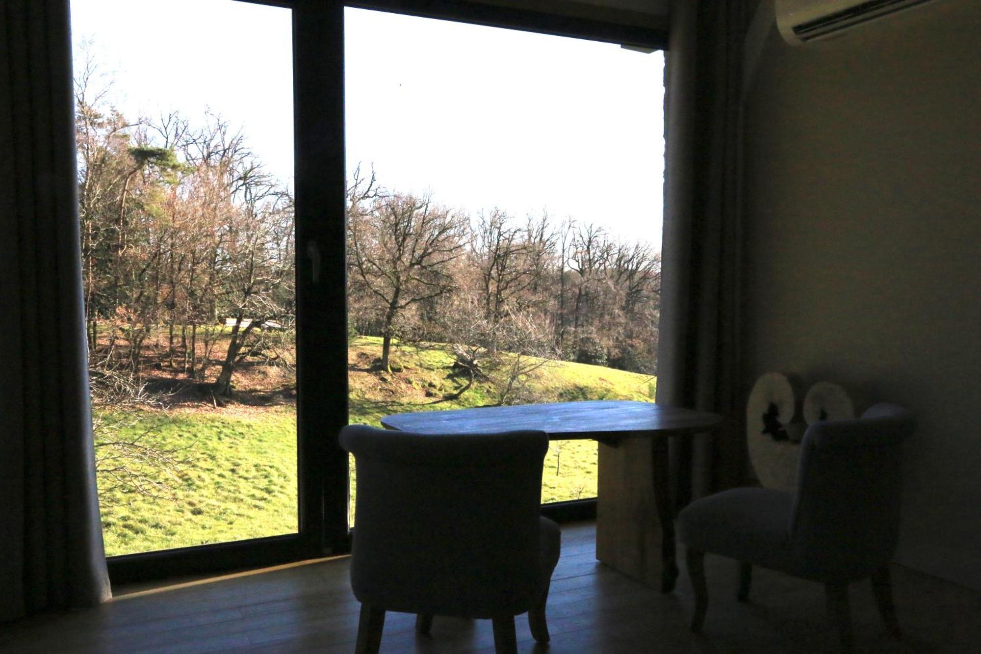 Aux Logis De Fonfroide Chez Mylene & David Bed & Breakfast Marcoles Bagian luar foto