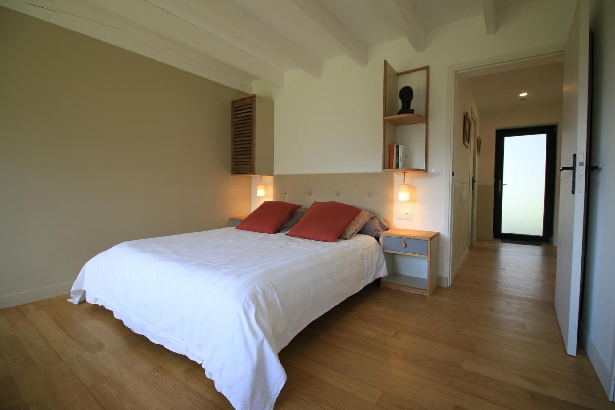 Aux Logis De Fonfroide Chez Mylene & David Bed & Breakfast Marcoles Bagian luar foto